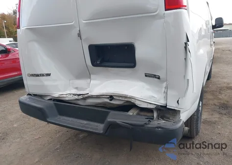 2018 Chevrolet Express 2500 Work Van from USA, damaged, VIN 1GCWGAFG2J1178424